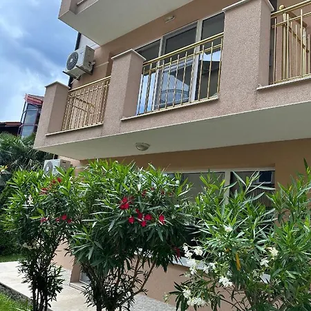 Golden Reef Guest house Tsarevo